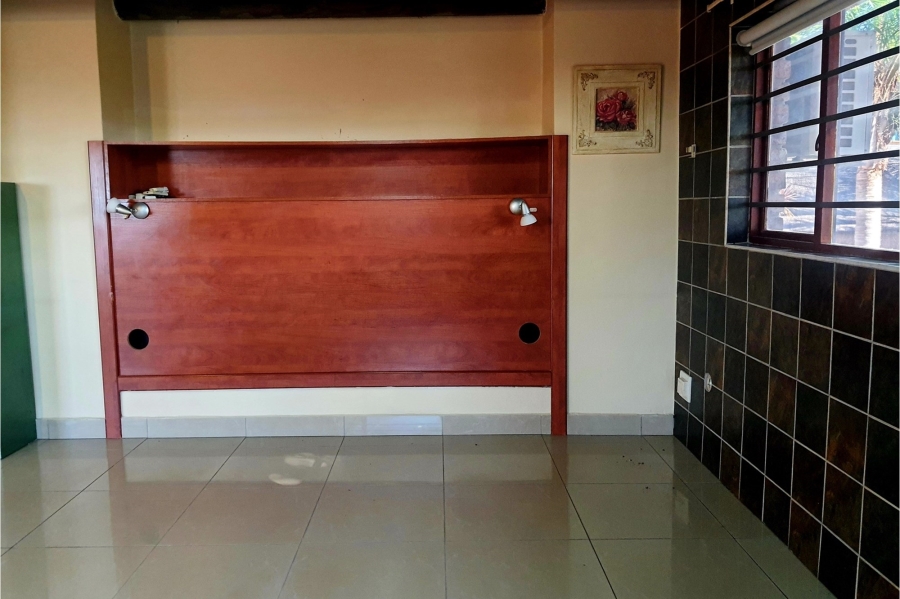 3 Bedroom Property for Sale in Menkenkop Western Cape